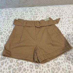 NWT Ryegrass Women’s Size 6 Mom Mid Rise Jean Shorts